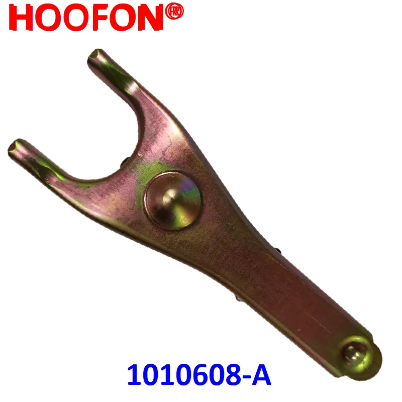 1010608